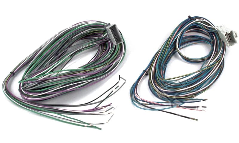 Metra Amp Bypass Harness for 2003-2004 GM Trucks, SUVs & Hummer H2 with Bose (70-2050) by Audiomotivez